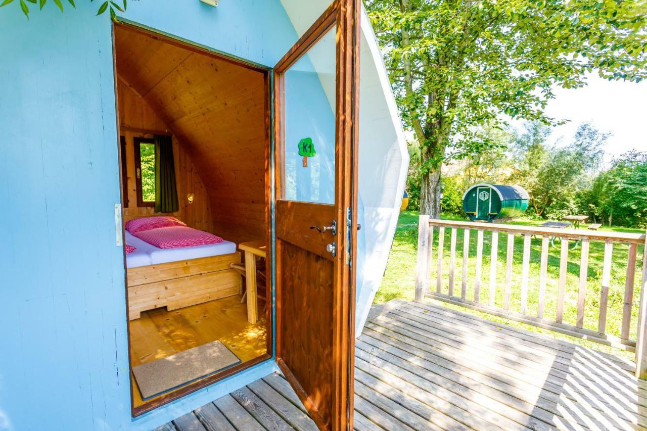 Camping & Pension Au An Der Donau Exterior photo
