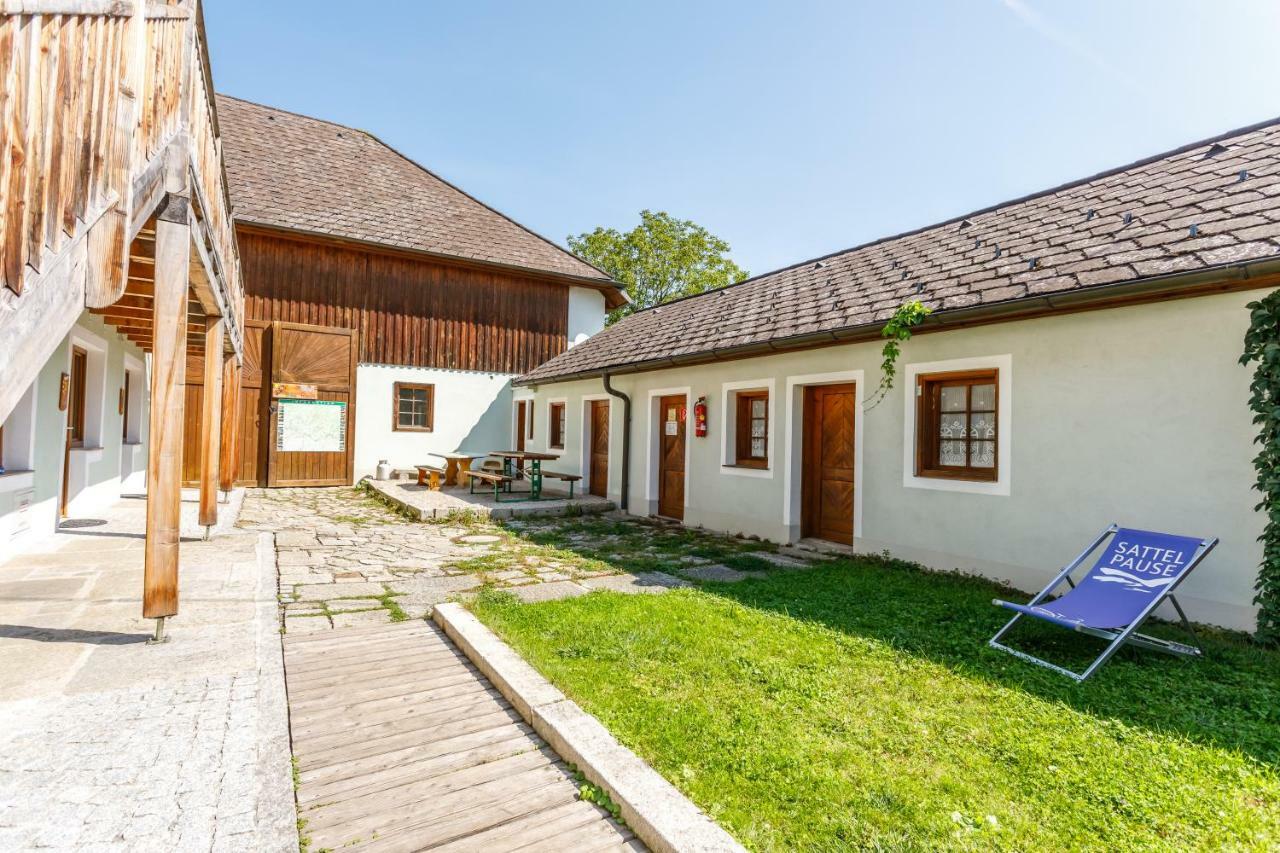 Camping & Pension Au An Der Donau Exterior photo